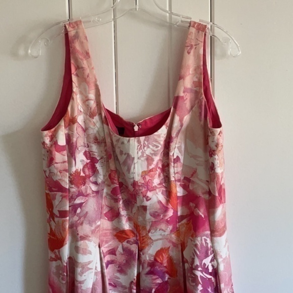 $20 SALE Sleeveless Sundress Pink Peach Orange White NINE WEST Floral Pattern - Picture 2 of 9